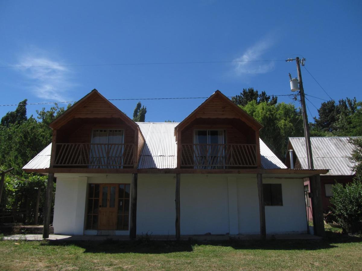 Camping & Hospedaje Rio Laja Villa El Manzano  Exterior photo